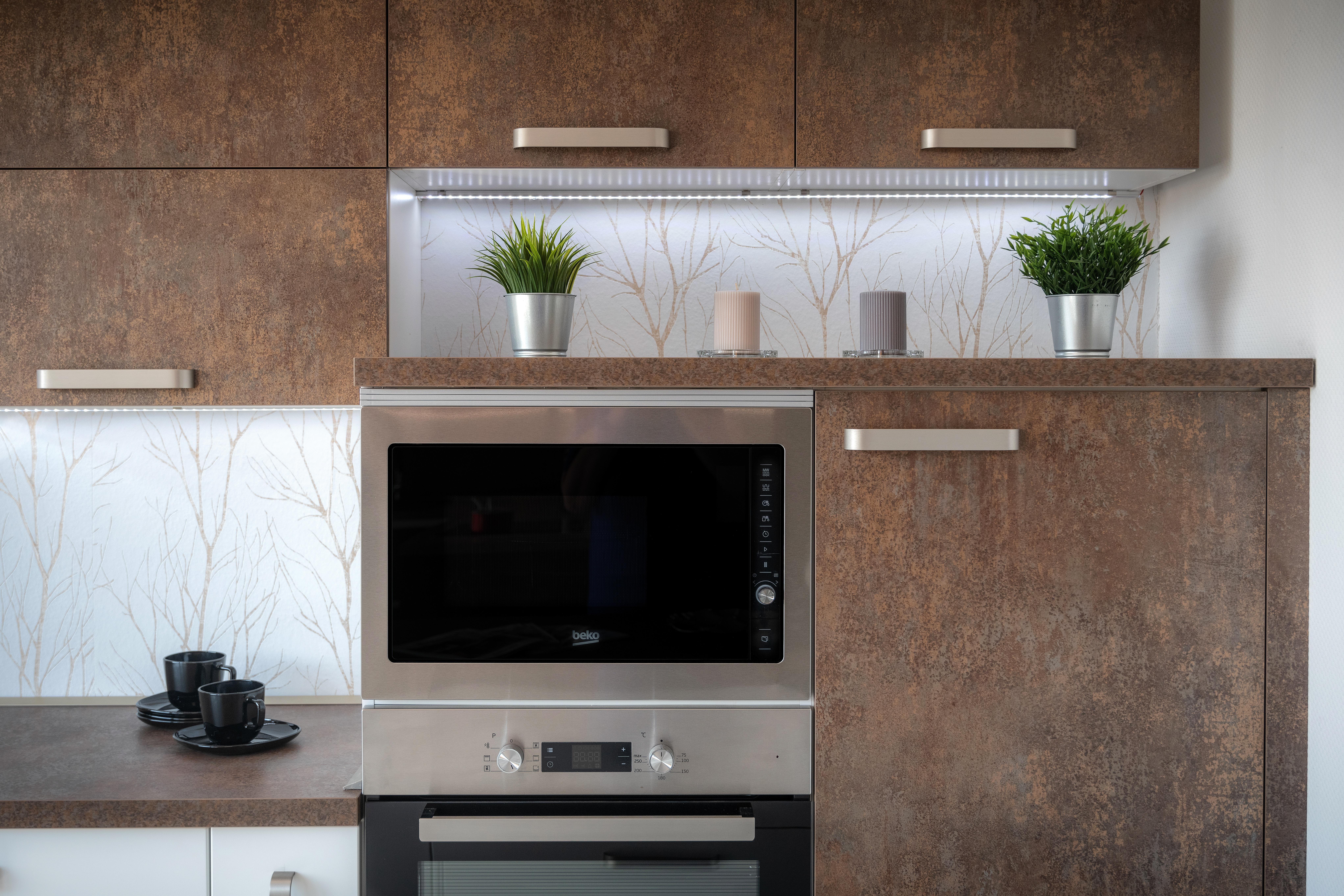 Modern Rustic Kitchen with Sleek Finishes